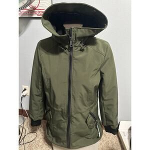Calvin Klein Women’s Medium Water Resistant Hooded Green Parka